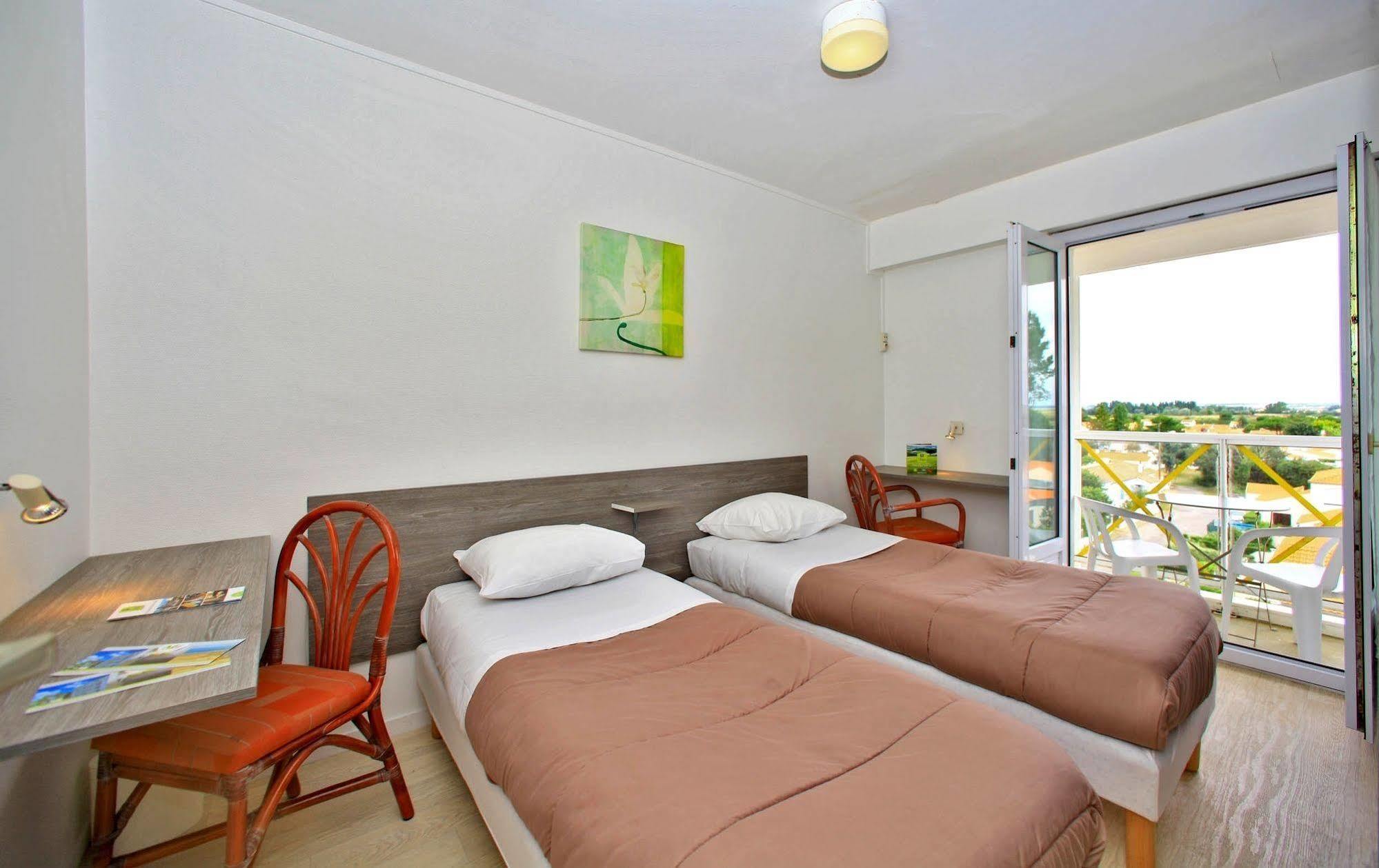 Logis Les Cols Verts Hotel 3*